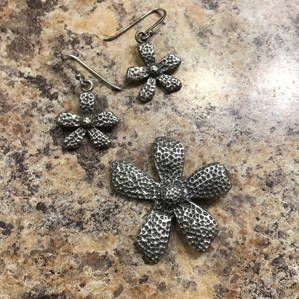 Silpada earring pendant set